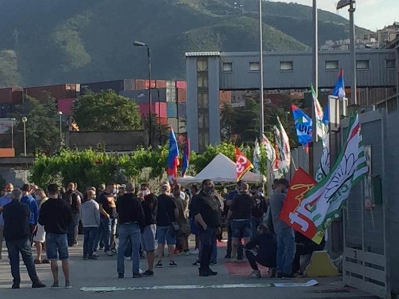 Arcelor Mittal: a Cornigliano la protesta non si ferma