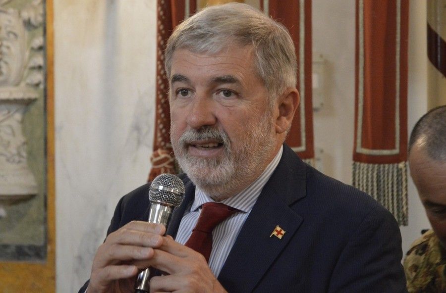 Covid: il sindaco Bucci ha firmato l'ordinanza per centro storico, Certosa e Sampierdarena