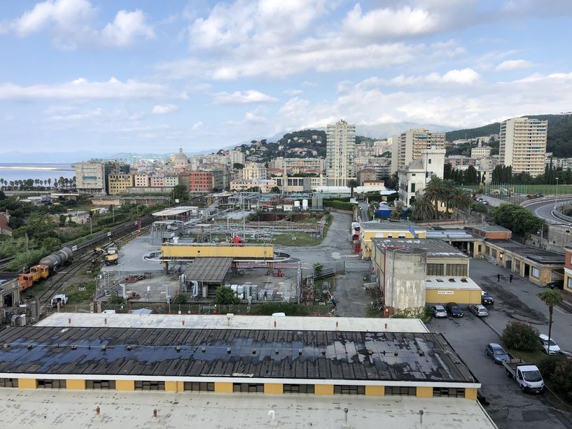 Depositi costieri, dietro gli annunci per ora c’è soltanto il nulla