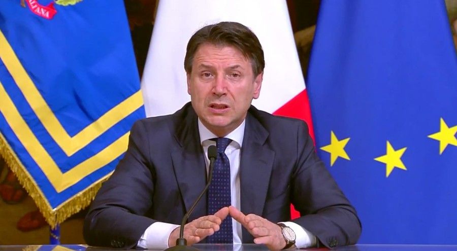 Emergenza Coronavirus, Conte annuncia nuovi provvedimenti: chiusa ogni attività produttiva che non garantisca beni essenziali Emergenza Coronavirus, Conte annuncia nuovi provvedimenti: chiusa ogni attività produttiva che non garantisca beni essenziali