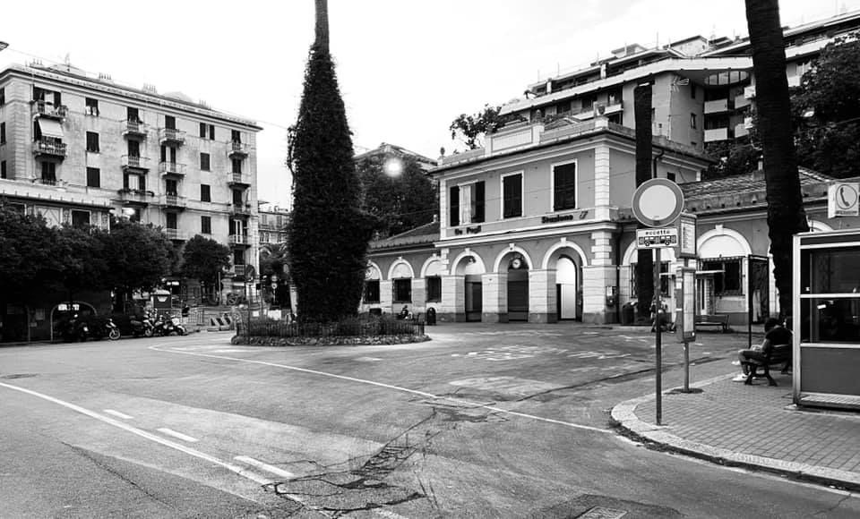 Pegli, primi passi per riqualificare la piazza della stazione