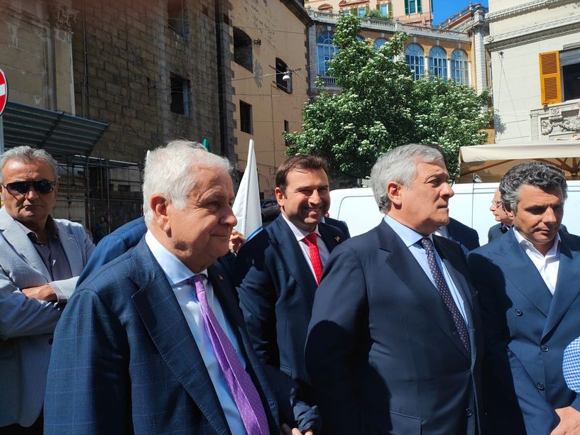 Elezioni comunali, Tajani a Genova: &quot;Con Bucci la città ha fatto un balzo in avanti&quot;. Ecco i nomi dei candidati di Forza Italia (Video)