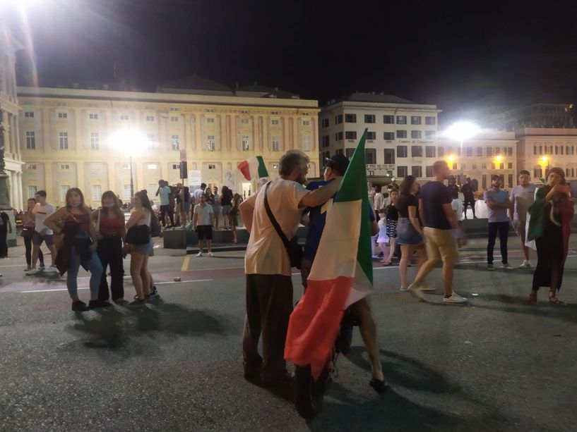 Finale degli europei, Genova blinda il centro, chiude l'area tra piazza Dante e via XXV Aprile, estesa l'ordinanza anti alcolici
