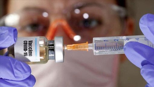 Vaccini, 24 mila sms per ricordare ai cittadini la prenotazione della dose booster
