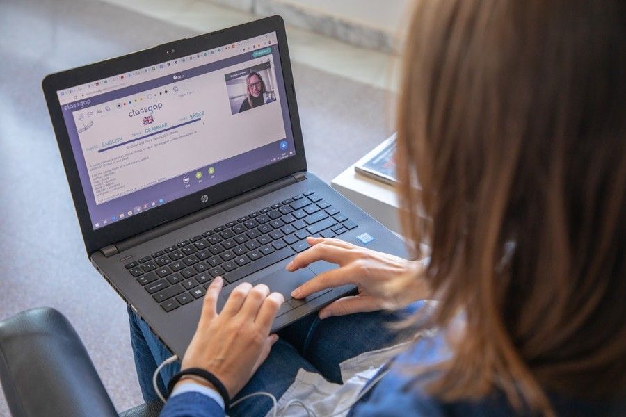 Coprifuoco al vaglio, il Governo lavora a nuovo Dpcm con chiusura alle 22, didattica a distanza per le scuole superiori e stop alle scuole calcio