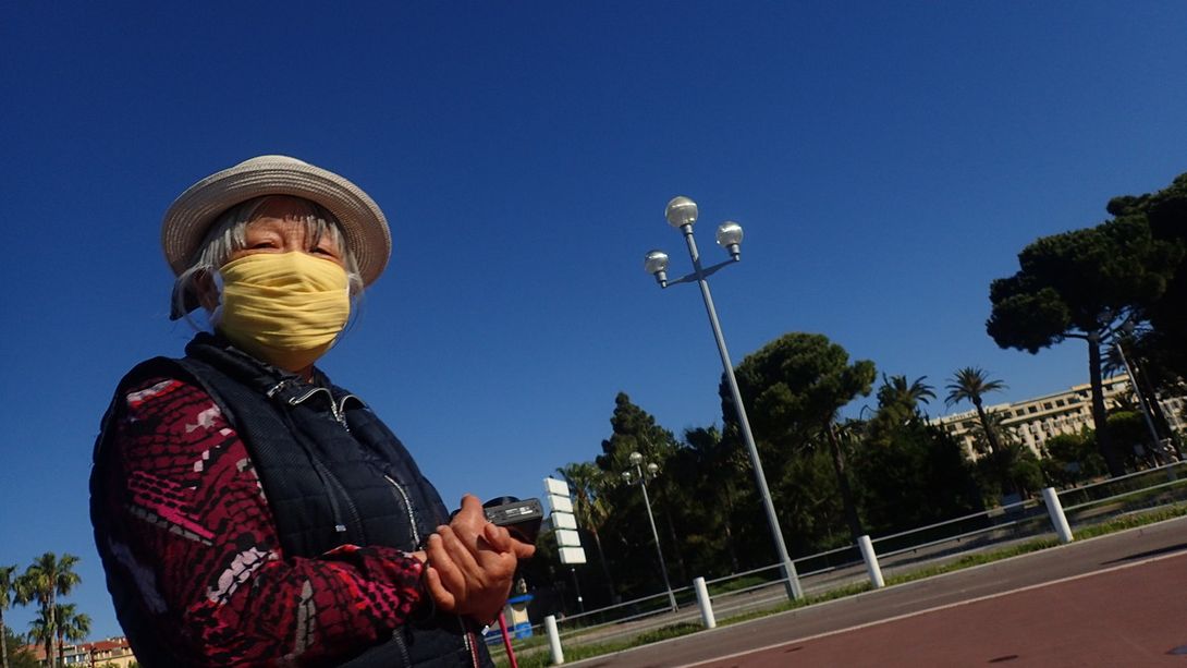 Nizza: da oggi solo con la mascherina