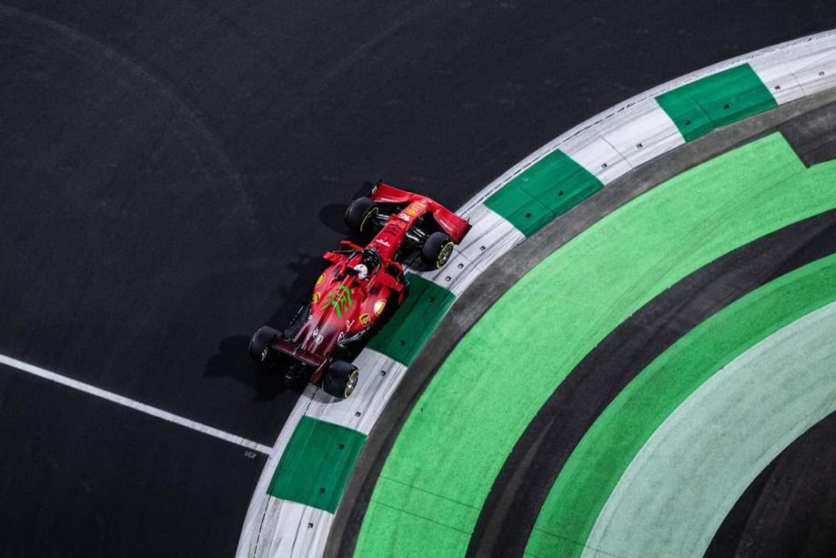 F1. Fantastico Leclerc in Arabia Saudita, è quarto. Hamilton in pole, terzo Verstappen