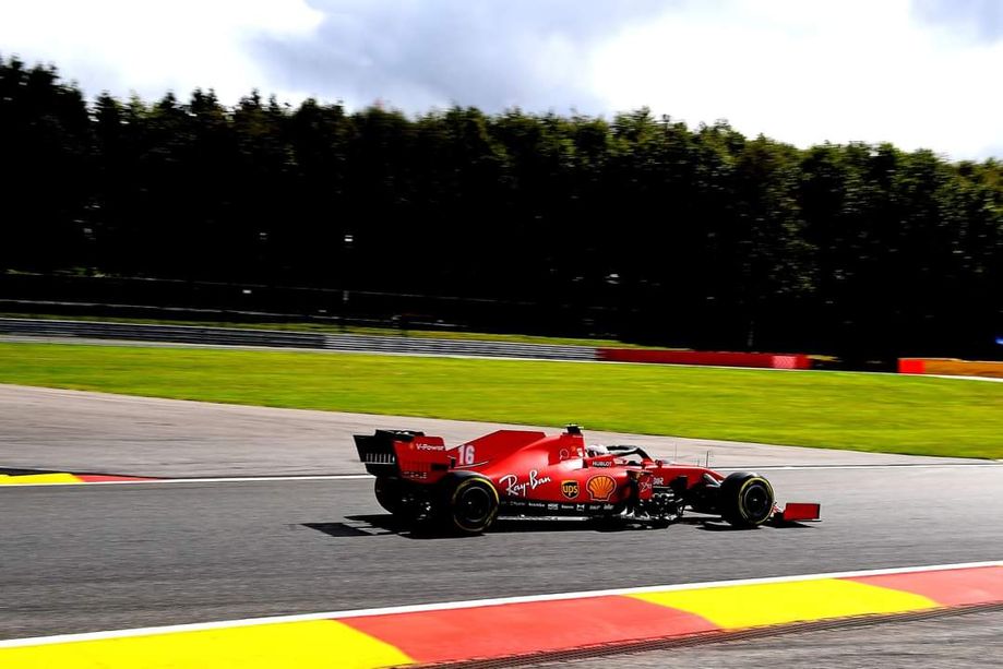 Formula 1. La Ferrari non funziona, in Belgio è disfatta. Il monegasco Leclerc è solo 14esimo