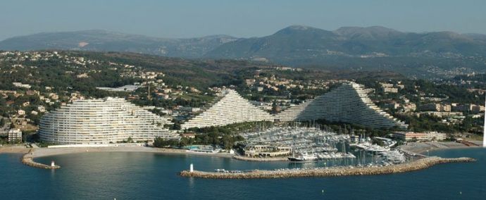Le spiagge di Villeneuve Loubet riaprono il 2 giugno