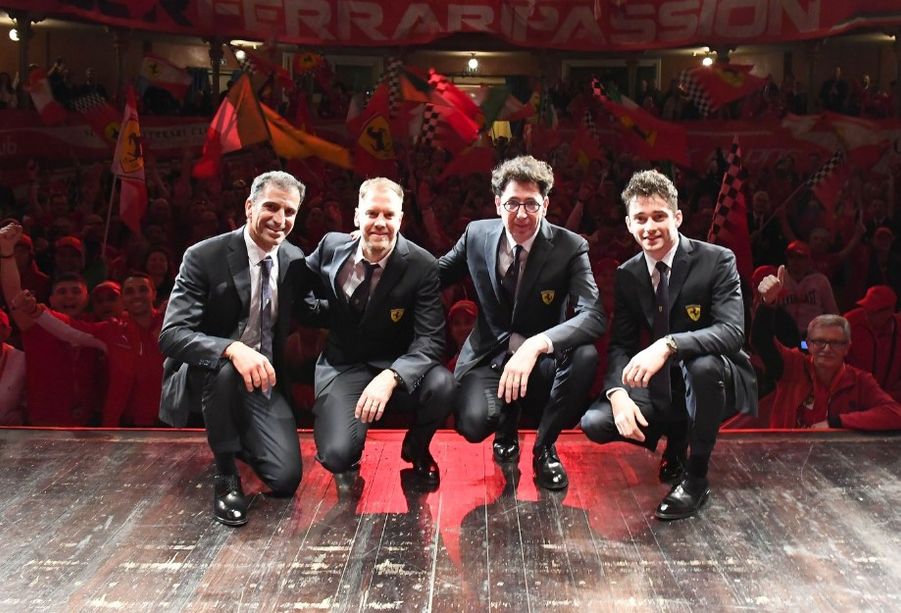 Ecco la nuova macchina di Charles Leclerc, è stata presentata a Reggio Emilia la SF1000 (VIDEO) Ecco la nuova macchina di Charles Leclerc, è stata presentata a Reggio Emilia la SF1000 (VIDEO)