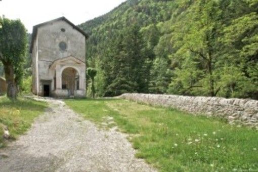 Notre Dame des Fontaines: la piccola Cappella Sistina in Valle Roja