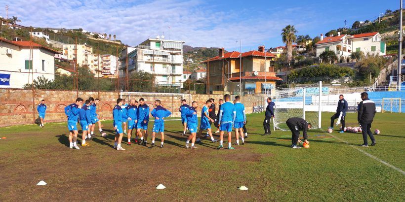 Calcio, Serie D. Sanremese verso la sfida contro il Borgosesia: i convocati biancoazzurri