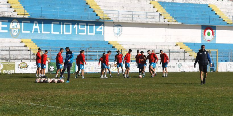 Calcio, Serie D. La Sanremese vuole tornare alla vittoria. Contro il Real Forte Querceta non ci saranno Bregliano e Demontis Calcio, Serie D. La Sanremese vuole tornare alla vittoria. Contro il Real Forte Querceta non ci saranno Bregliano e Demontis