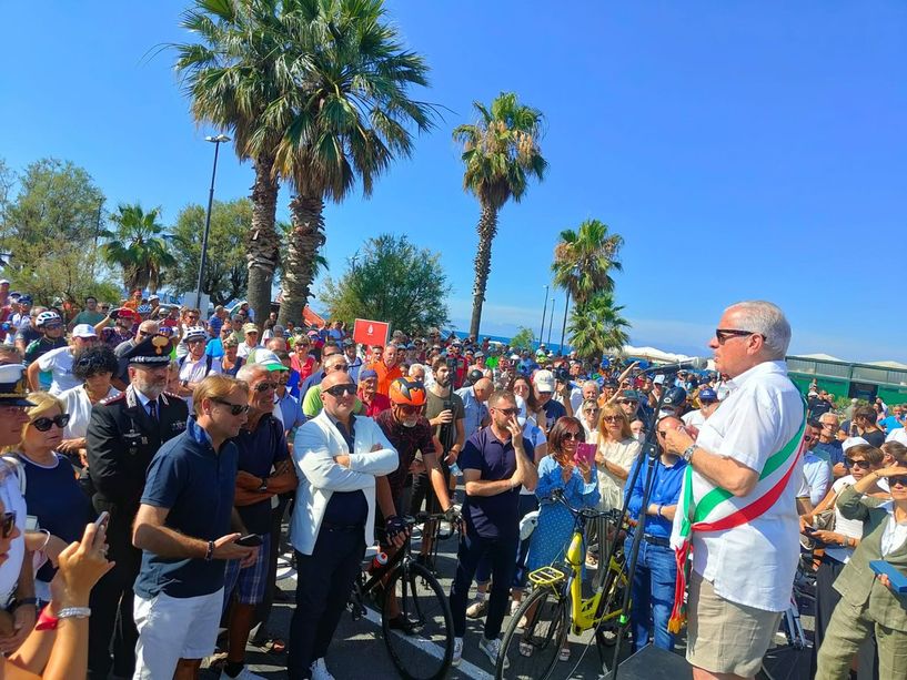 Ciclabile &amp; polemiche, Giovanni Montanaro replica al Pd e ad Abbo: &quot;Il vostro progetto non prevedeva nemmeno un lampione&quot;