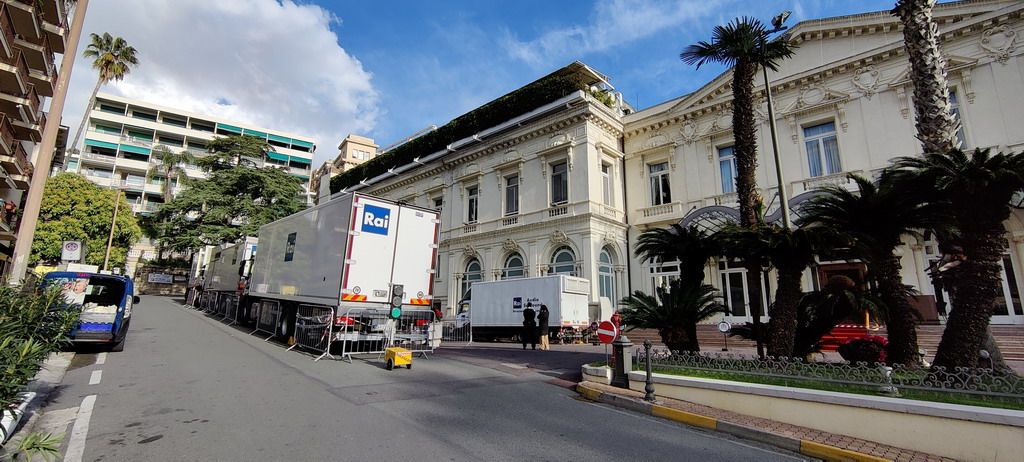 Sanremo: sarà un Festival 2021 'smart' per i giornalisti? Intanto la conferenza di 'Sanremo Giovani' sarà on line