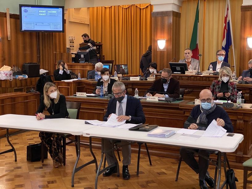 Casinò di Sanremo: crisi incassi e bando ristorazione, la relazione di Battistotti “La clausola sociale non avrebbe impedito licenziamenti” (Video)