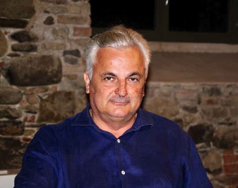 Sanremo e il nuovo regolamento dei dehors, Menozzi: “Una revisione per semplificare le procedure”. Ecco le novità Sanremo e il nuovo regolamento dei dehors, Menozzi: “Una revisione per semplificare le procedure”. Ecco le novità