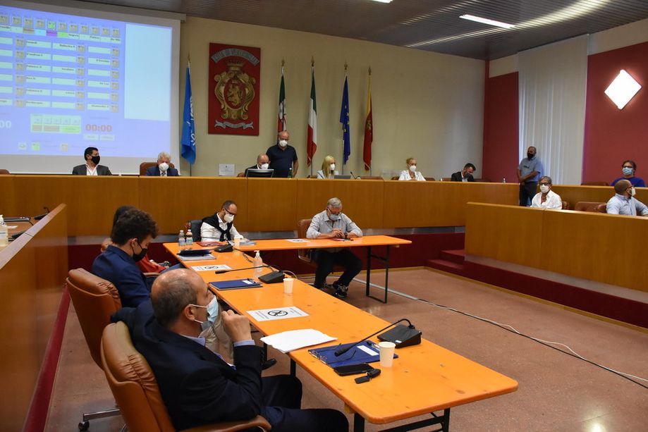 Ventimiglia: centrodestra unito contro Scullino, Amministrazione al capolinea? Forza Italia "O un Assessore nostro o andiamo all'opposizione"