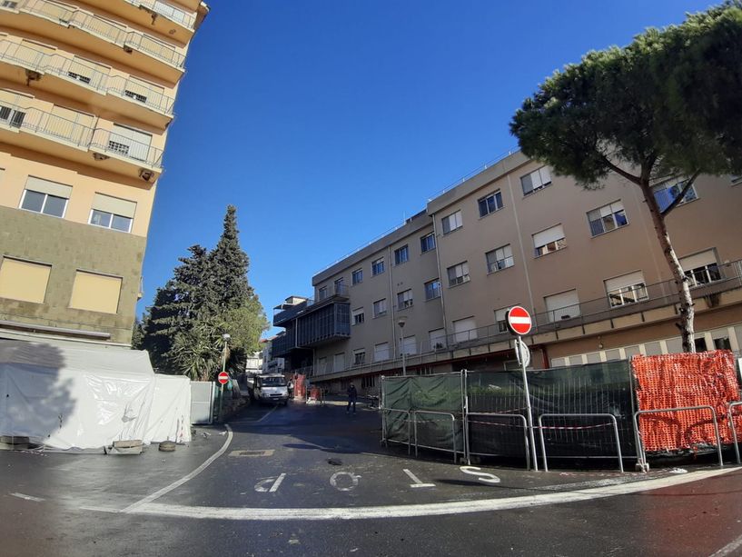 Imperia, riapre la palazzina B dell'ospedale destinata ai pazienti positivi al Covid