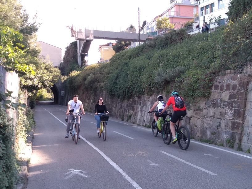 Sanremo: riaperta intorno alle 17 la ciclabile a Bussana dove stamattina è crollato un albero
