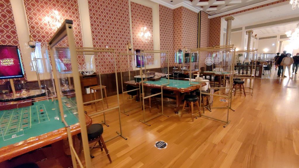 Sanremo: permane lo sciopero dei dipendenti al Casinò, il Cda non cambia idea sulla chiusura dei tavoli al pomeriggio