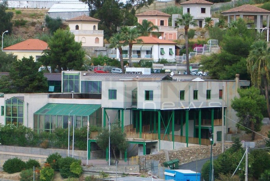 Ospedaletti: autista dello scuolabus positivo al Covid, 23 alunni del plesso scolastico in quarantena