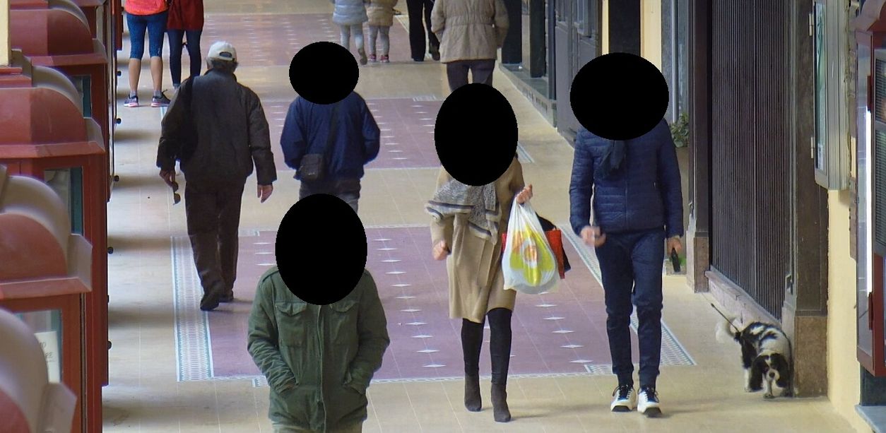 Imperia, non raccolgono i 'bisogni' del cane: multati due cittadini. Scajola: &quot;Dispregio verso gli spazi pubblici. La Municipale sta provvedendo ad indentificarne altri&quot; (Foto)