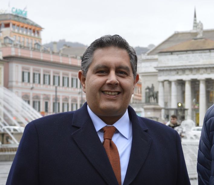 Festa del lavoro, Toti: &quot;Vuol dire riconoscersi come unico popolo, capace di reagire&quot;