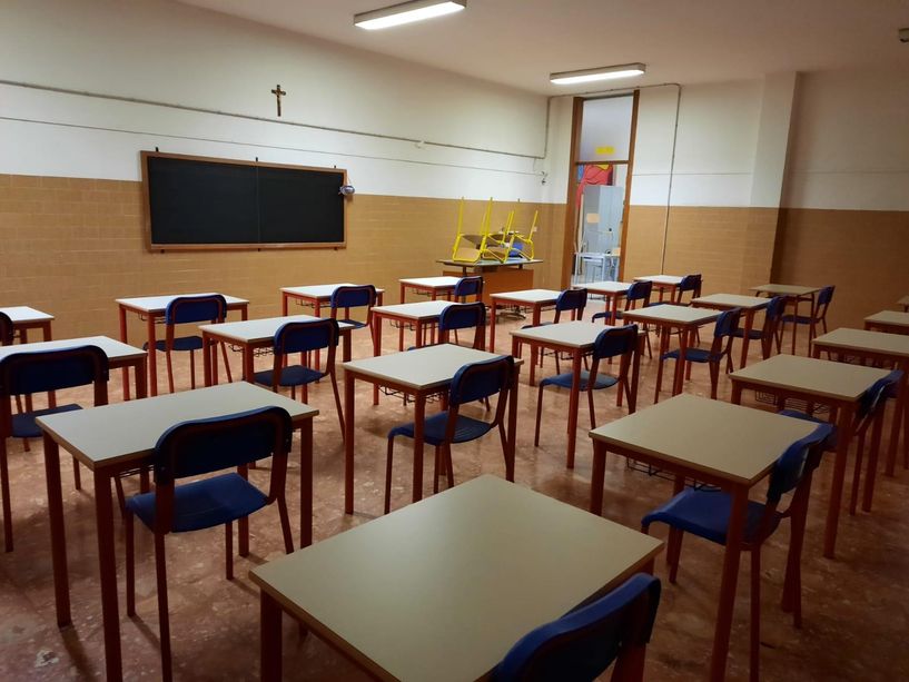 Savona, nuove classi in quarantena al Boselli-Alberti e al Ferraris Pancaldo, riaperte le medie Montalcini