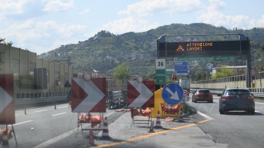 Caos autostrade. Organizzazione e comunicazione, gli amministratori locali battono i pugni coi gestori: "Serve più chiarezza"