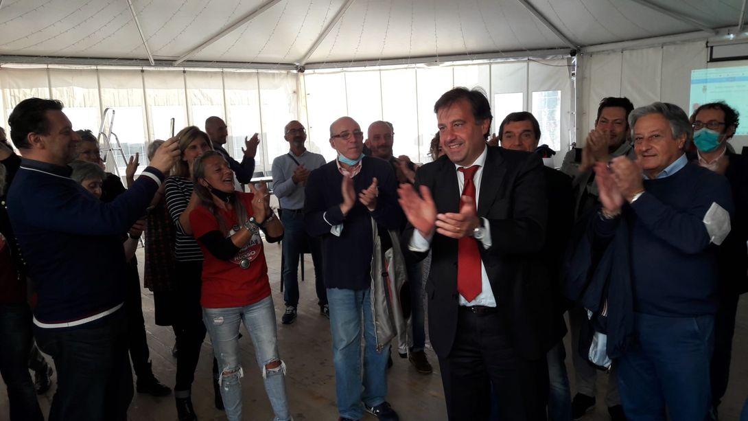 Marco Russo nuovo sindaco di Savona, ampia la distanza di Schirru (FOTO E VIDEO)