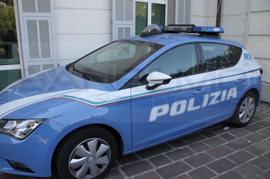 Picchiata e spogliata dal fidanzato: 19enne savonese salvata in Germania dall'intervento della Polizia