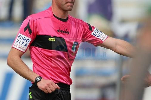Calcio. Svolta storica nei dilettanti, varato il doppio tesseramento arbitro - giocatore