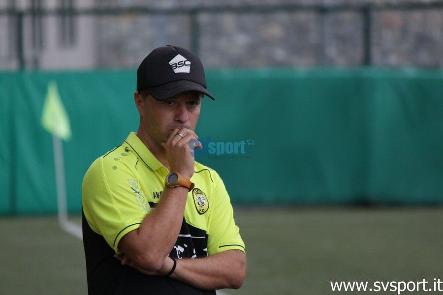 Calcio, nuovo Savona. Accelerata netta su Cattardico. Manca solo la firma affinchè diventi il nuovo allenatore biancoblu