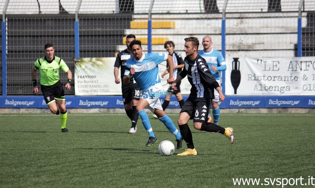 Calcio, Eccellenza: slitta l'orario di partenza della quinta giornata, il turno infrasettimanale si giocherà alle 18:00
