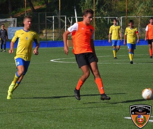 Calcio, Cairese. Un giocatore sviene in campo, Mattia Agnese dell'Ospedaletti lo salva con le manovre anti soffocamento