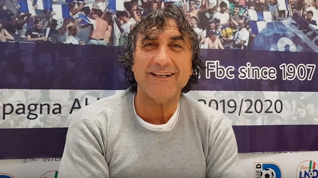 Calcio, Savona. De Paola vuole proseguire la striscia positiva: "Il Vado ha un portafoglio diverso dal nostro, ma puntiamo a far bene e a guardare la classifica in altro modo" (VIDEO) Calcio, Savona. De Paola vuole proseguire la striscia positiva: "Il Vado ha un portafoglio diverso dal nostro, ma puntiamo a far bene e a guardare la classifica in altro modo" (VIDEO)