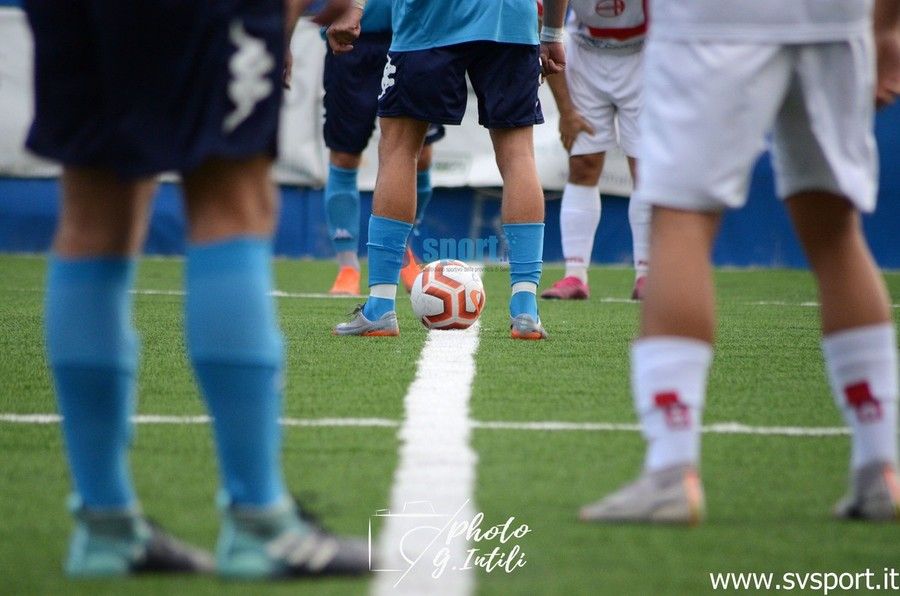 Calcio, Eccellenza. Il presidente Mirarchi precisa: &quot;Bisognerà documentare difficoltà oggettive per mantenere la categoria senza giocare&quot;