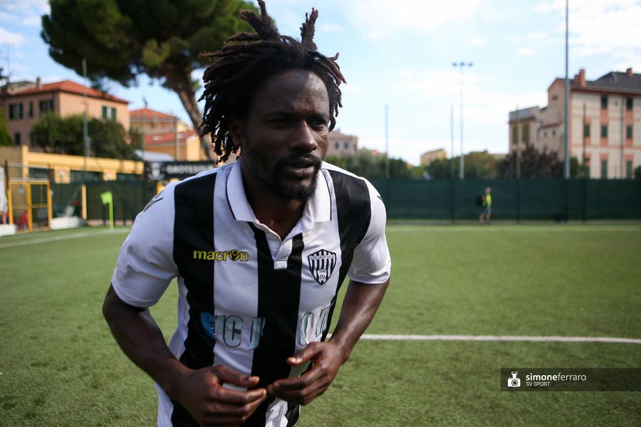 Calciomercato, Savona. Occhi su Fonjock per la mediana biancoblu