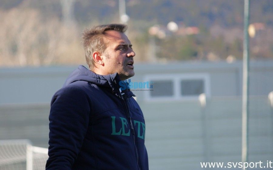 Calcio, Legino. Momento verità per i verdeblu di Tobia: "Arrivano tre partite determinanti. L'attaccamento ai colori? Conta di più la mentalità vincente"