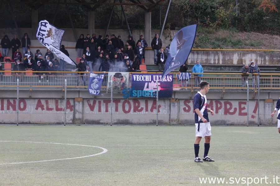 Calcio, Savona. Altri due mesi di inibizione per il presidente Simone Marinelli, multa e diffida al campo dopo il match con la Sampierdarenese