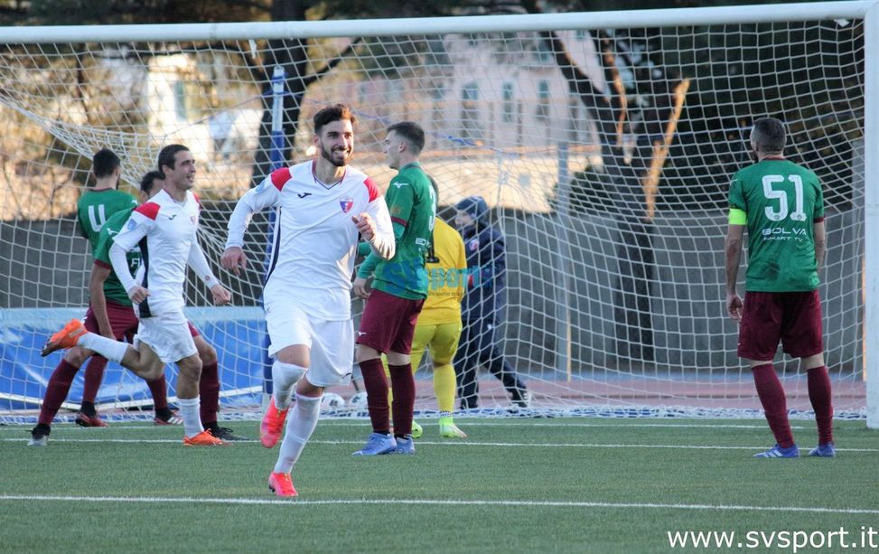 Calcio, Serie D. Galvanio stende l'RG Ticino, il Vado chiude in bellezza il 2021