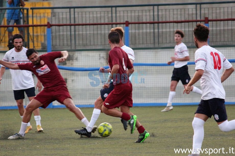 Calcio. Il Savona lancia i primi segnali, poker biancoblu nell'amichevole in casa della Veloce