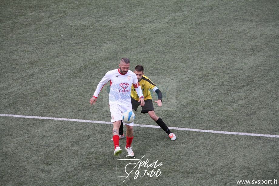 Calcio. Dall'Eccellenza alla Seconda Categoria è l'anno dei duelli, con qualche eccezione e con poche savonesi