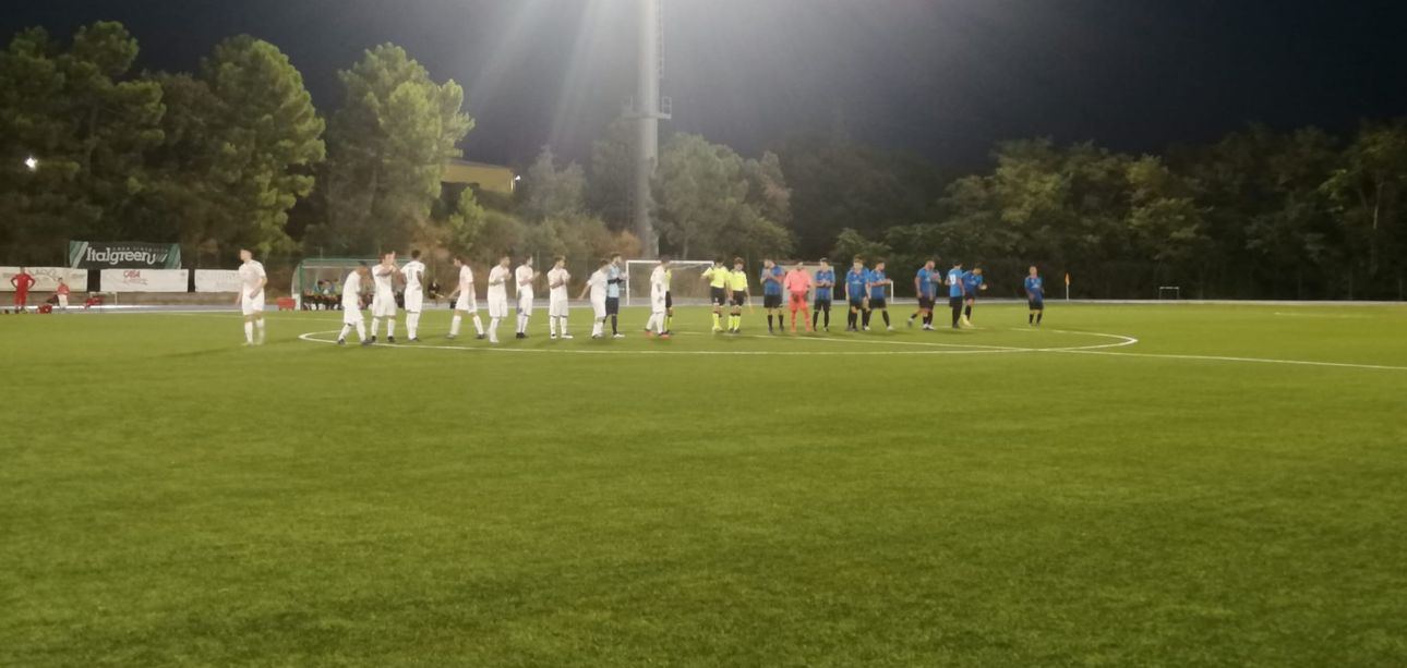 Calcio. Coppa Italia di Eccellenza: al Varazze non bastano Andreoni e Tracanna, l'Arenzano si impone 3-2 all'"Olmo-Ferro"