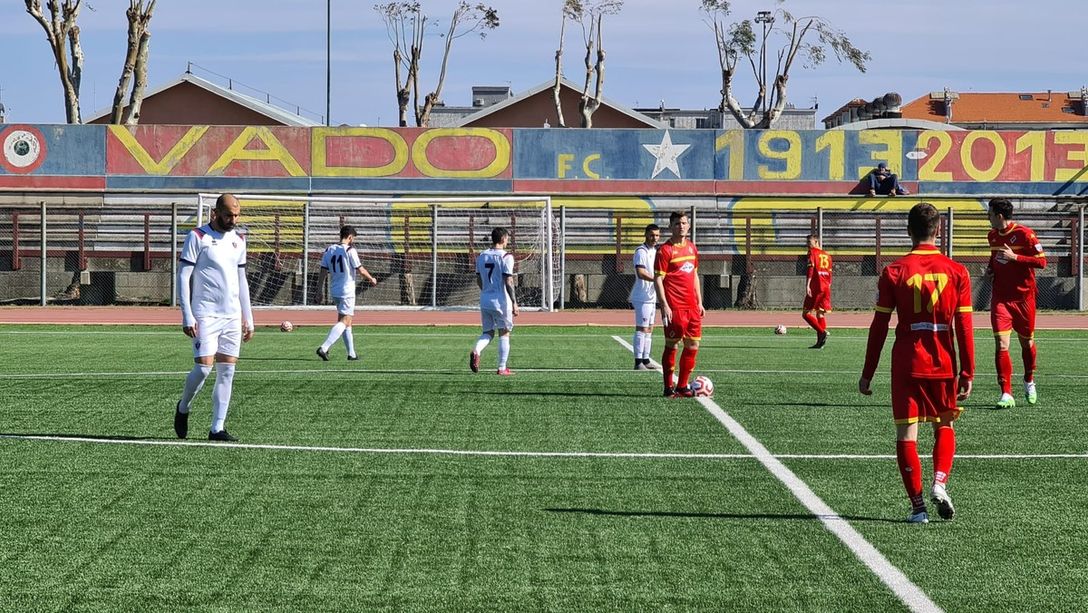 Calcio. Serie D, il Vado agguanta un punto che fa morale: Taddei e Luppi tengolo a galla i rossoblu, con il Bra finisce 1-1