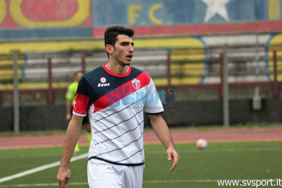 Calcio. Serie D, il delicato derby ponentino tra Imperia e Vado apre il nuovo anno. Tissone: &quot;Attenzione al massimo per tutti i novanta minuti, è ora di tornare a far punti&quot;