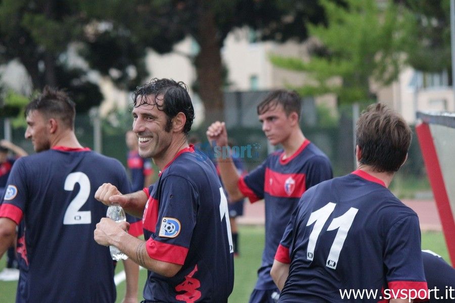 Calcio. Vado, proseguono gli allenamenti dei rossoblu, ma il match di domani a Varese resta a forte rischio