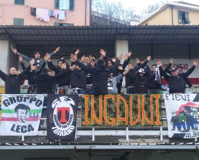 Scritte razziste sui muri di Albenga. La GSA prende le distanze: "Firma millantata, pronti a difenderci nelle sedi opportune"