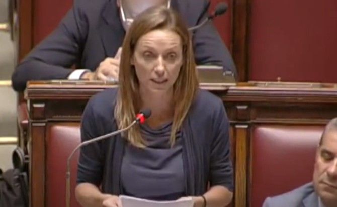 Nominato il nuovo Sottosegretario allo sport, la ricostruzione del movimento sarà nelle mani di Valentina Vezzali Nominato il nuovo Sottosegretario allo sport, la ricostruzione del movimento sarà nelle mani di Valentina Vezzali